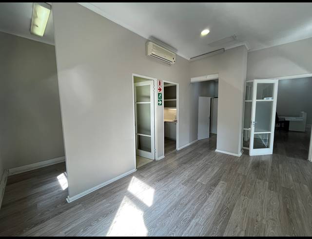 232M² OFFICE TO LET IN CAPE TOWN CITY CENTRE